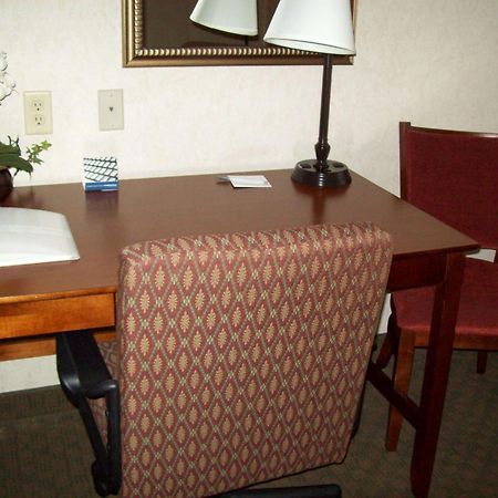 Hampton Inn Sidney Luaran gambar