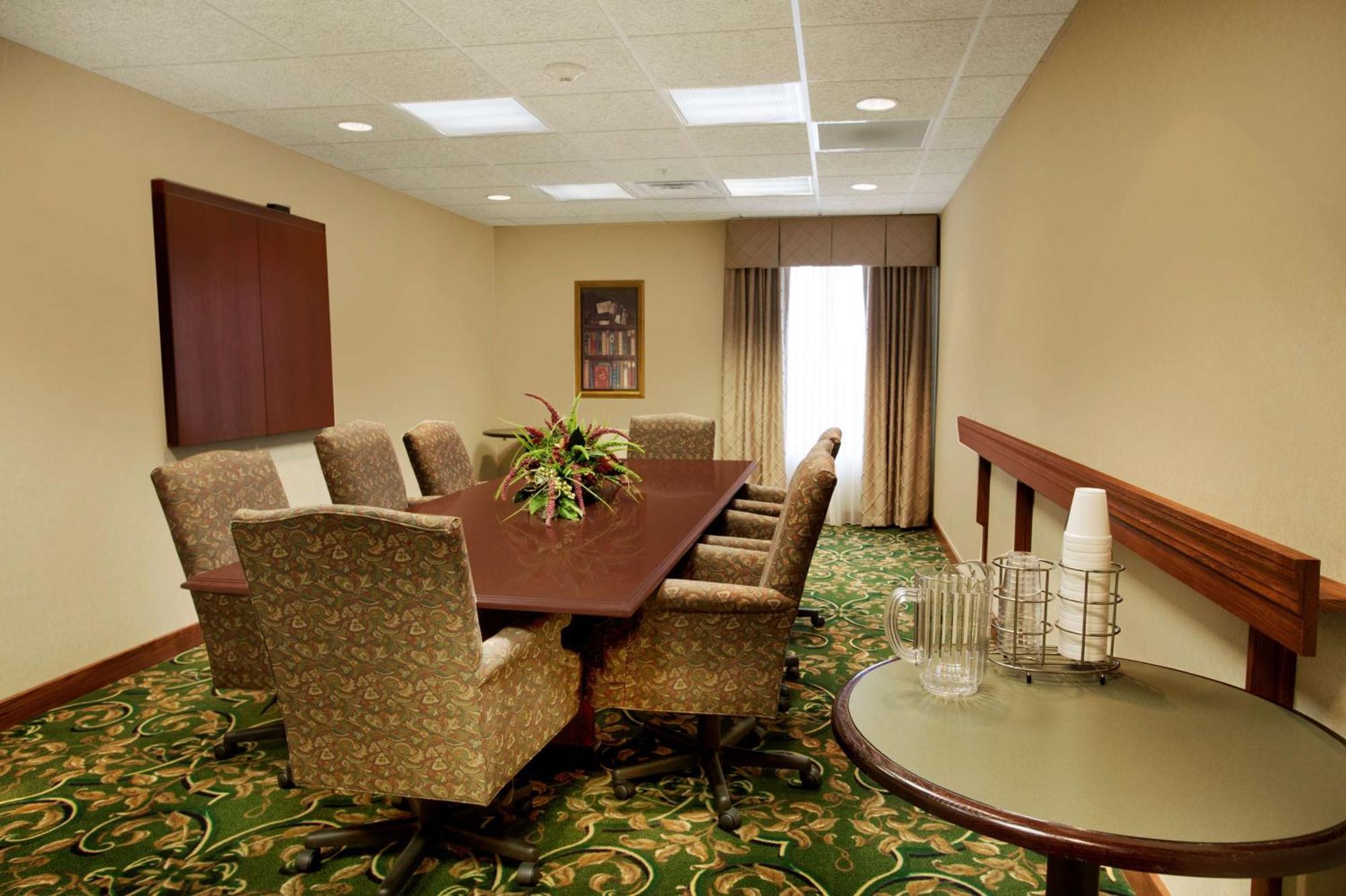 Hampton Inn Sidney Luaran gambar
